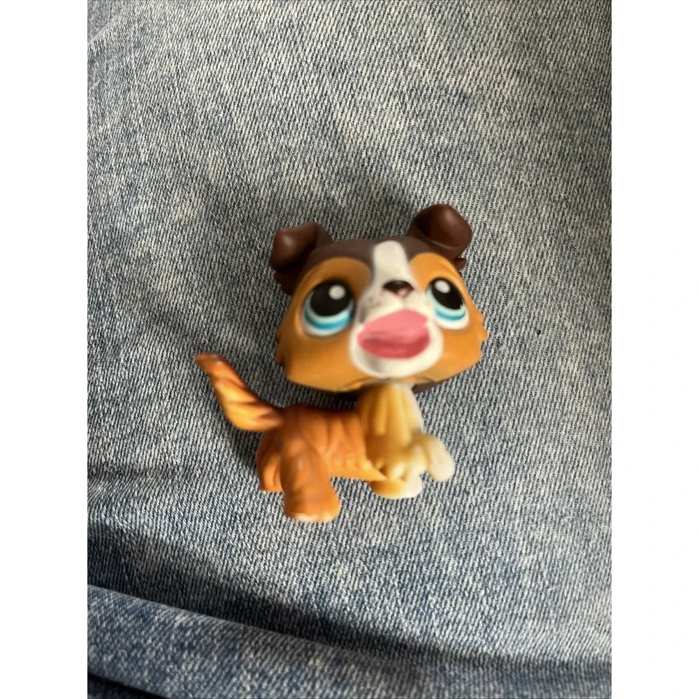 Littlest Pet Shop #237 Open Mouthed Tan Collie Blue Dot Eyes Authentic LPS